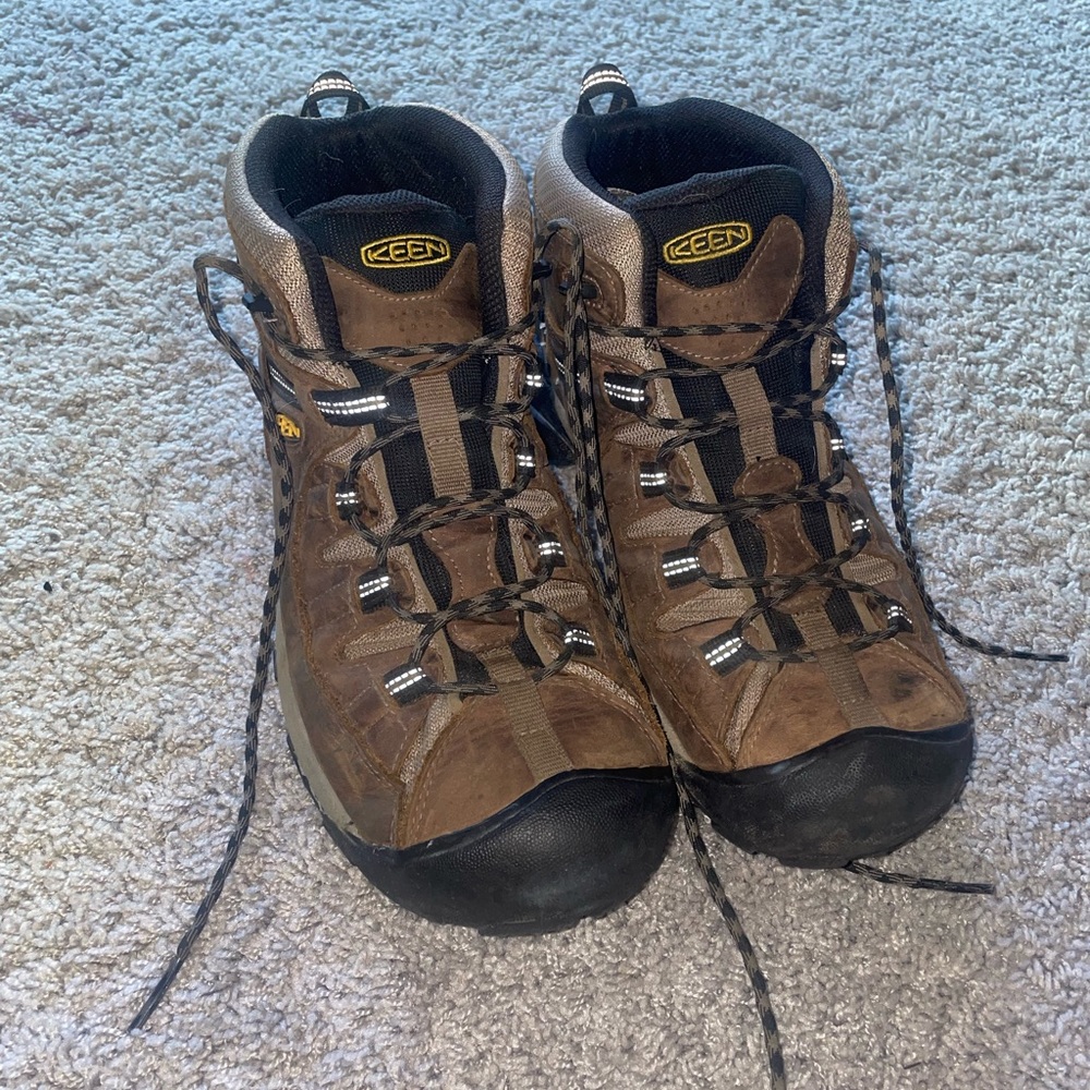 KEEN Utility Men's Detroit Xt Mid Soft Toe Waterproof Work Boots